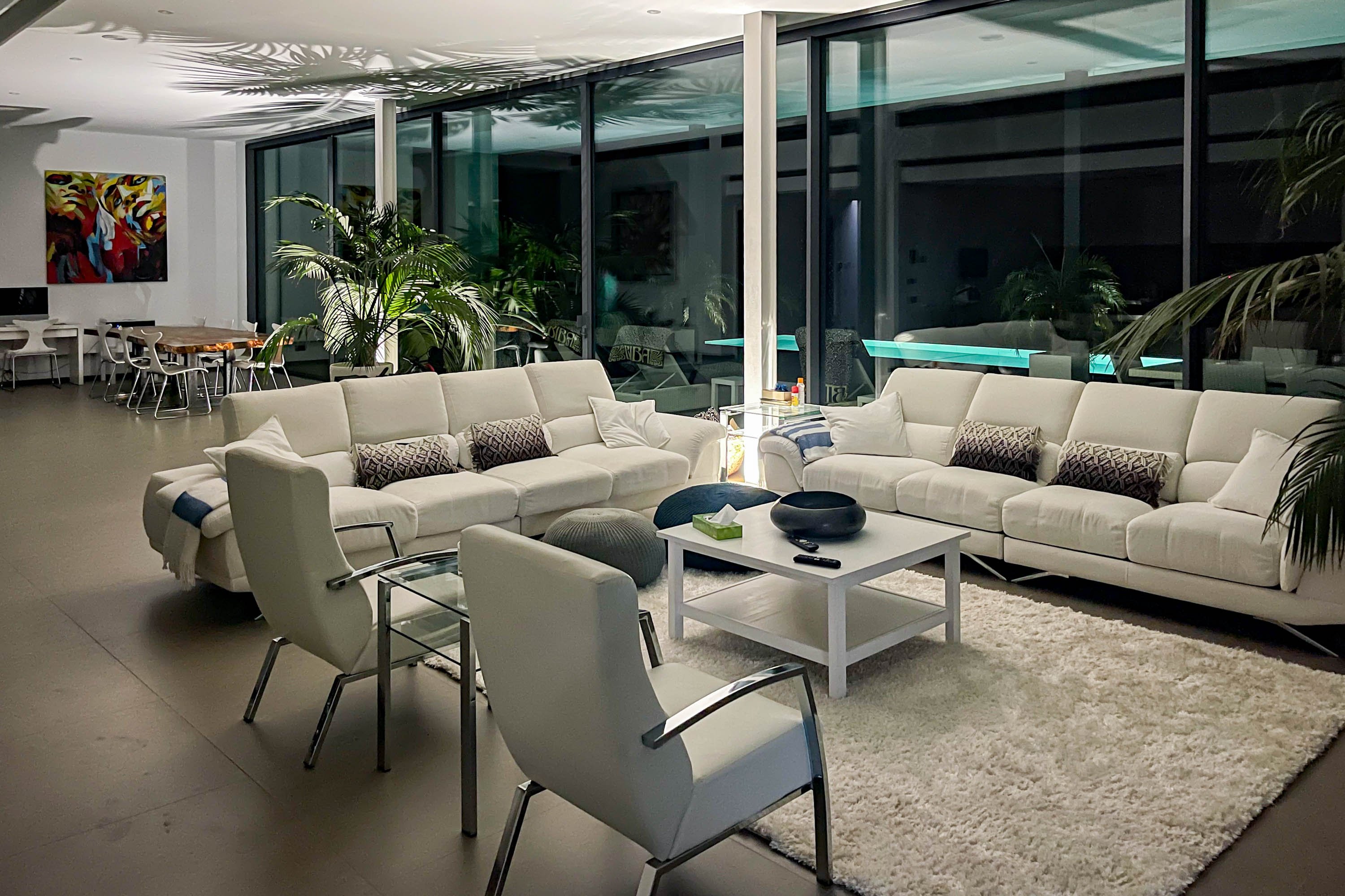 Bedroom with sea view